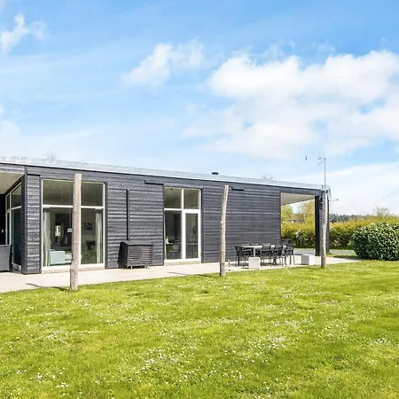 8 Person In Glesborg Holiday home *